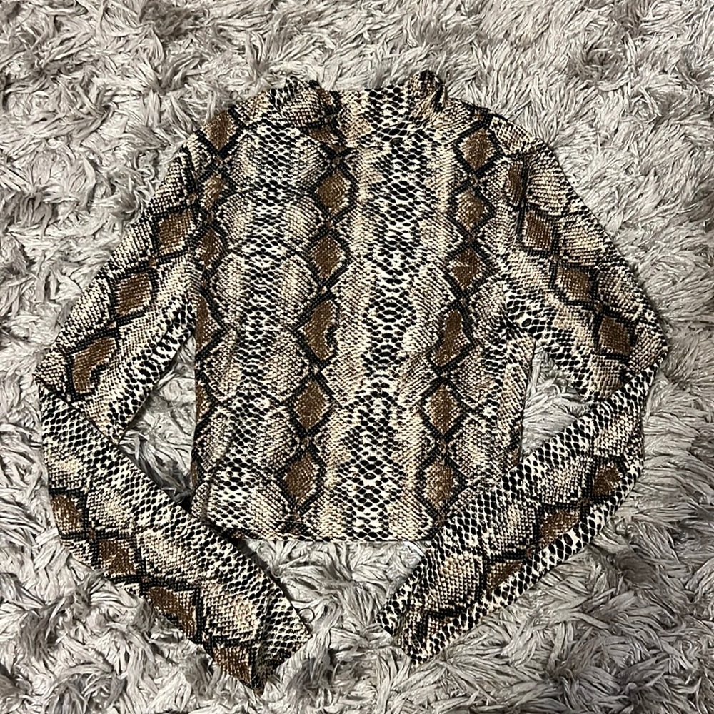 Snake skin top